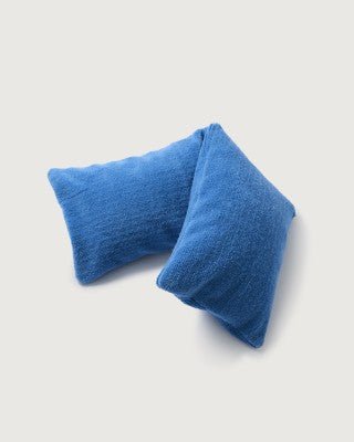 Suite702 Kissenhülle BEDMATE 160 Furry BRILLIANT BLUE blau | 50x160cm - Sir Henrys