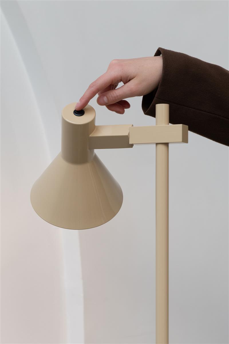 It's about RoMi Stehlampe STAVANGER beige | 37x25x146cm