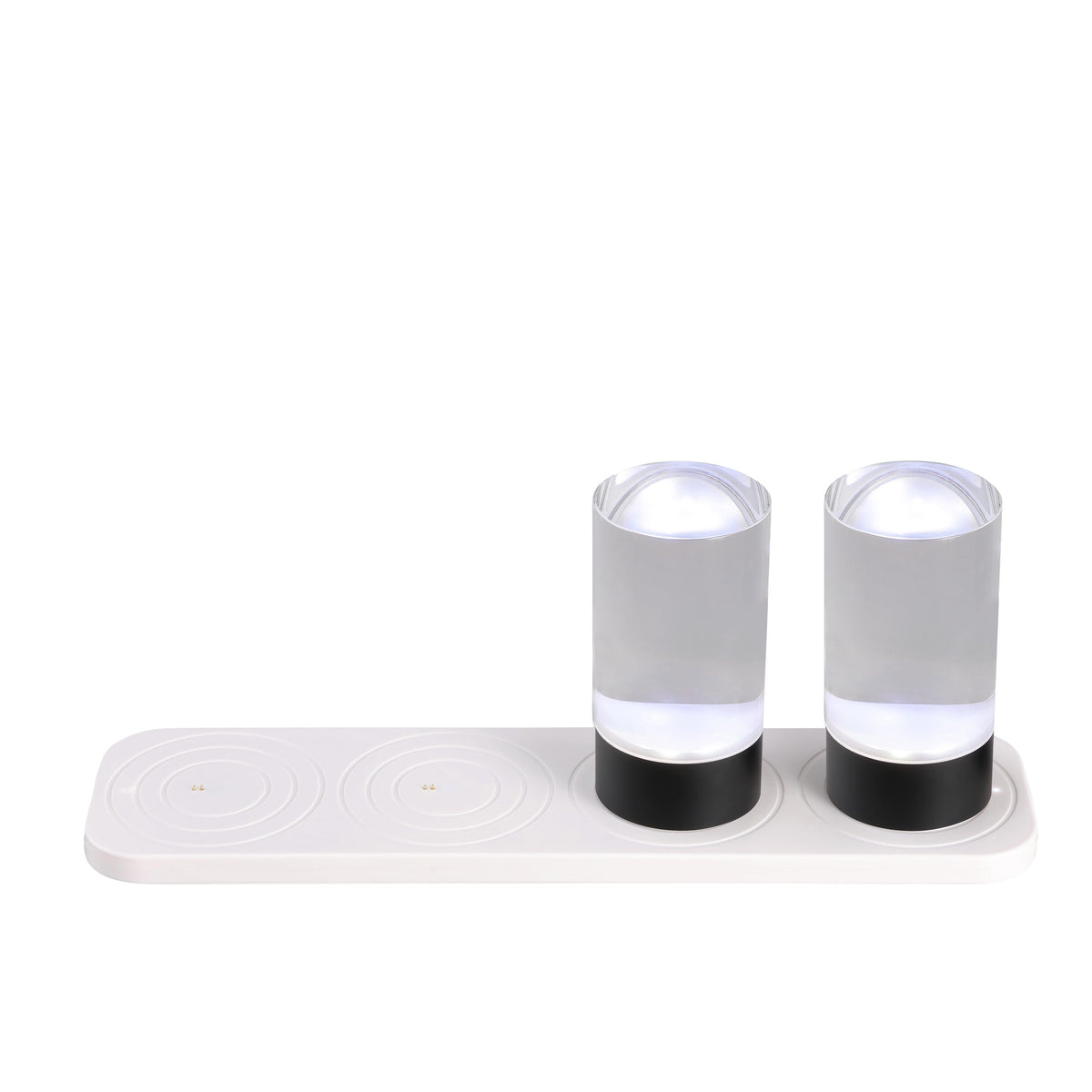 UYUNI Lighting Ladestation LED Stumpenkerzen für 4 Stück weiß | 34,5x9 cm