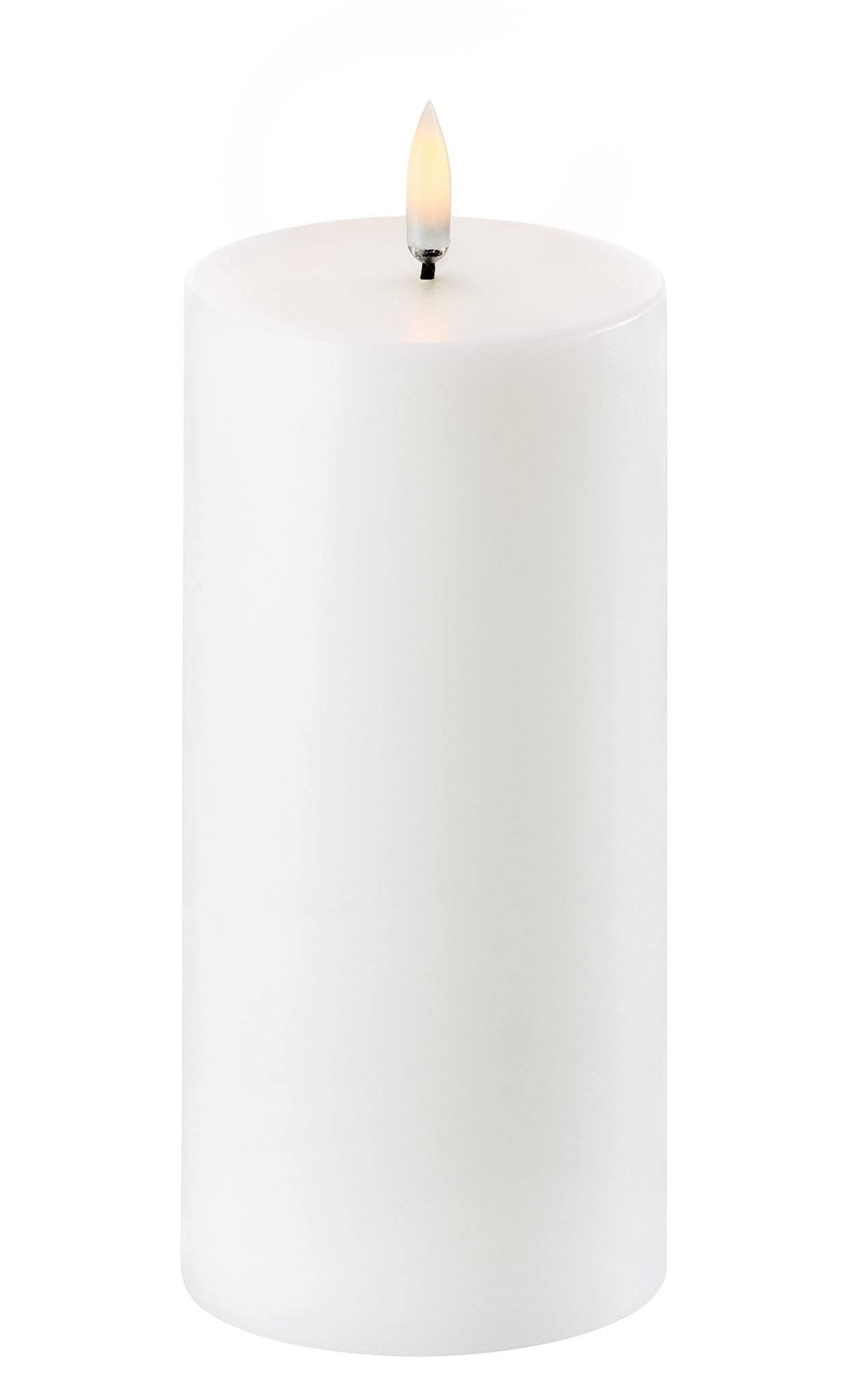 Uyuni Lighting LED Stumpenkerze NORDIC WHITE V2 weiß Ø8x15cm - Sir Henrys