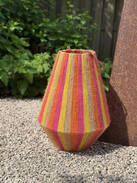 Van der Leeden Laterne STRIPED Jute Natur/Gelb/Orange/Fuchsia L | Ø 20cm H50cm - Sir Henrys