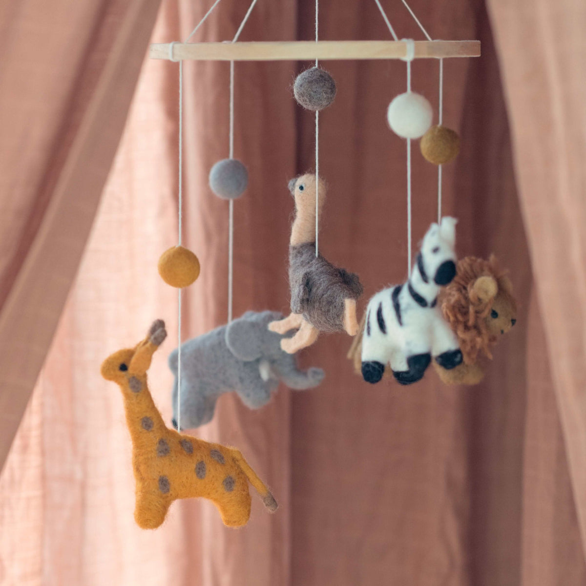 Baby Bello Mobile WILDLIFE bunt | Ø 30cm