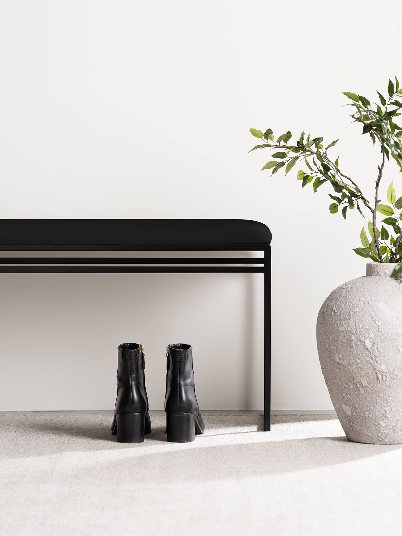 by Crea® Sitzbank WILMA Jadeschwarzes Leder