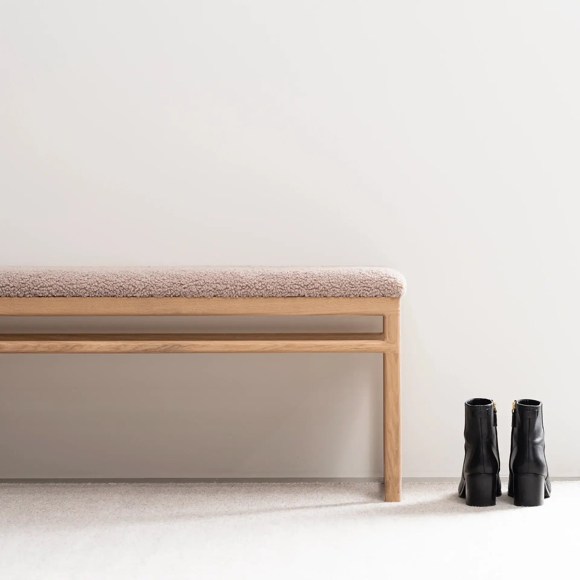 by Crea® Holzbank ALVA Eiche Natur Bouclé Greige
