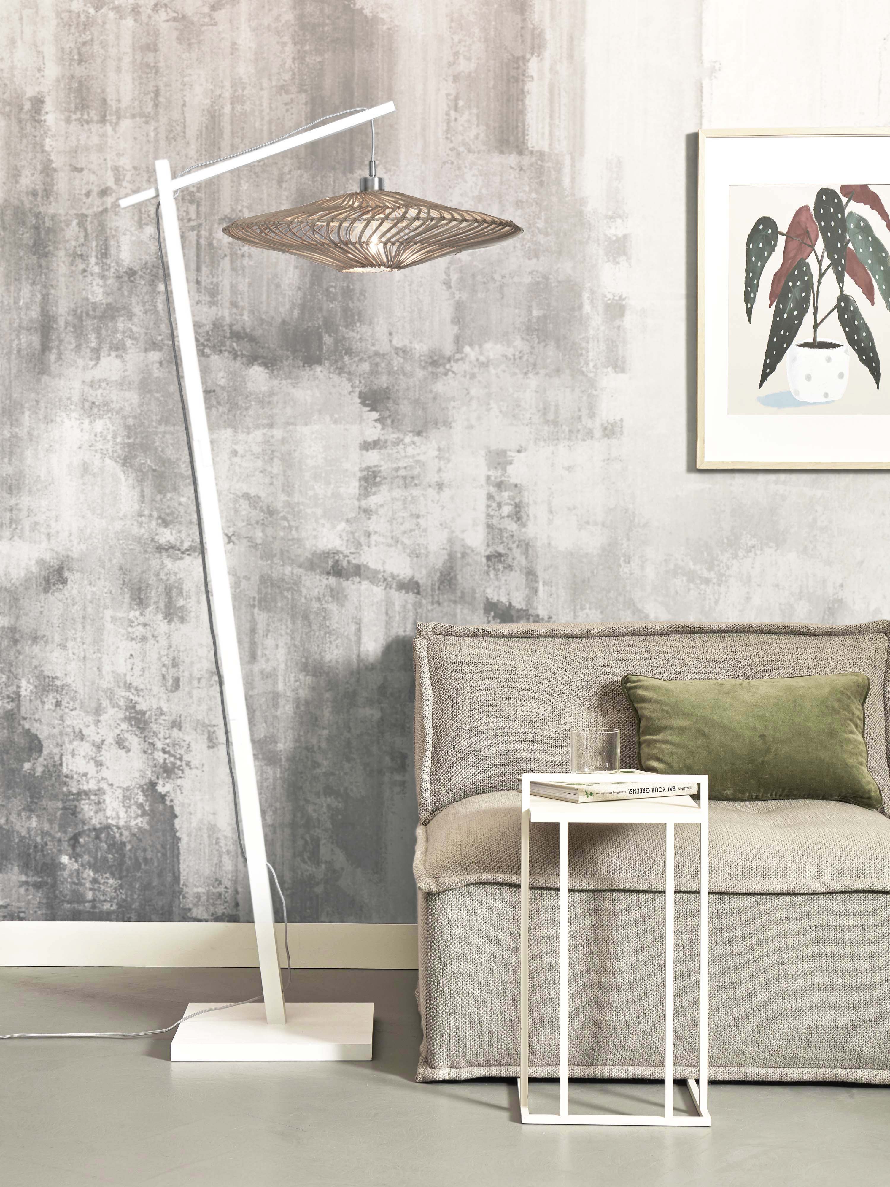 Good&Mojo Stehlampe ZANZIBAR weiß | 73x55x176cm