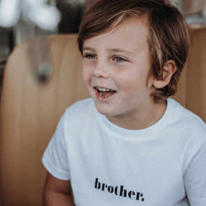 Kids Shirt BROTHER  weiss personalisierbar A GOOD SMILE