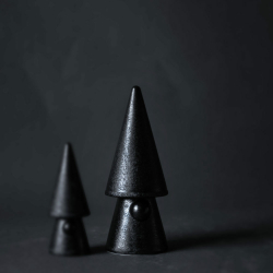 Storefactory Dekoobjekt Santa EVERT L Keramik schwarz | 6x15 cm