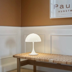 Louis Poulsen Tischleuchte PANTHELLA 250 PORTABLE opal weiß | Ø25x34,6cm