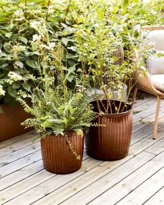 House Doctor Pflanzengefäß GROOVE braun