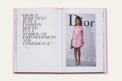 New Mags Buch THE ESSENCE OF DIOR | 22x15x2 cm