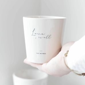 Bastion Collections Becher LOVE IS ALL weiß |...